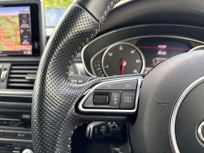 AUDI A6 Photo 16