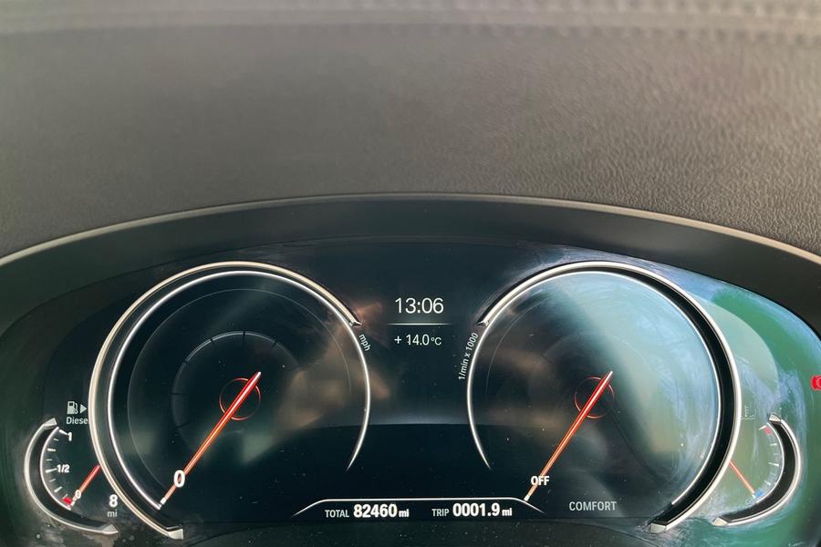 BMW 5 SERIES Photo autoimg-e96be68e8c4fe2afefc79446dfbf8325f50536a5.jpg