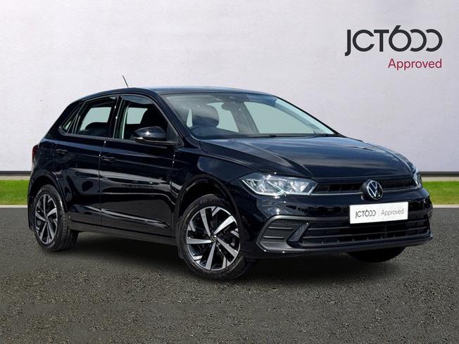 VOLKSWAGEN Polo Photo 1