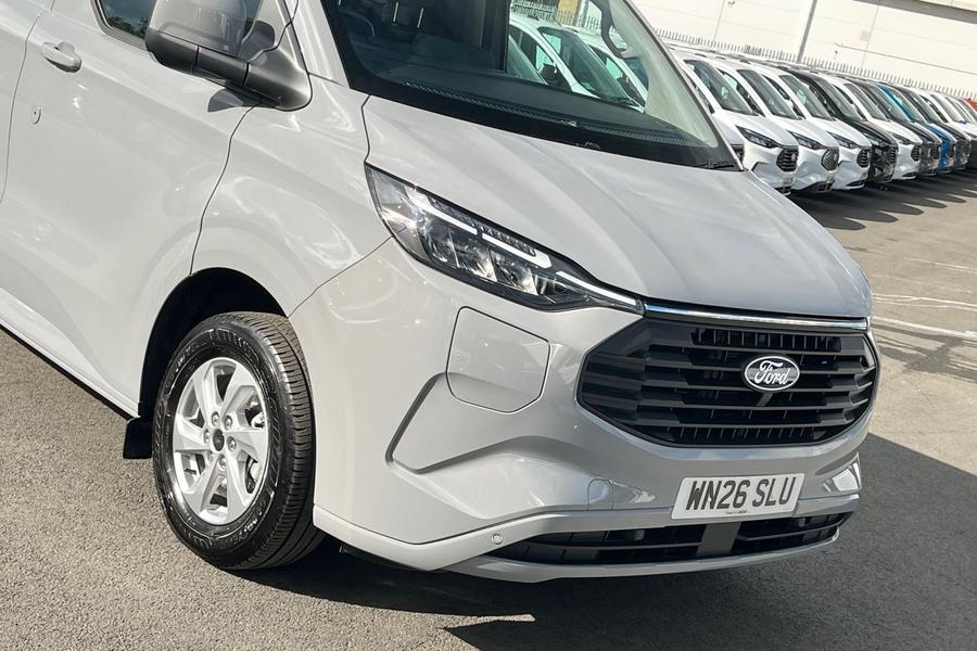 Ford TRANSIT CUSTOM Photo autoimg-e96e4fecf1af08c1a9b7ce4666487f3aab2ff597.jpg