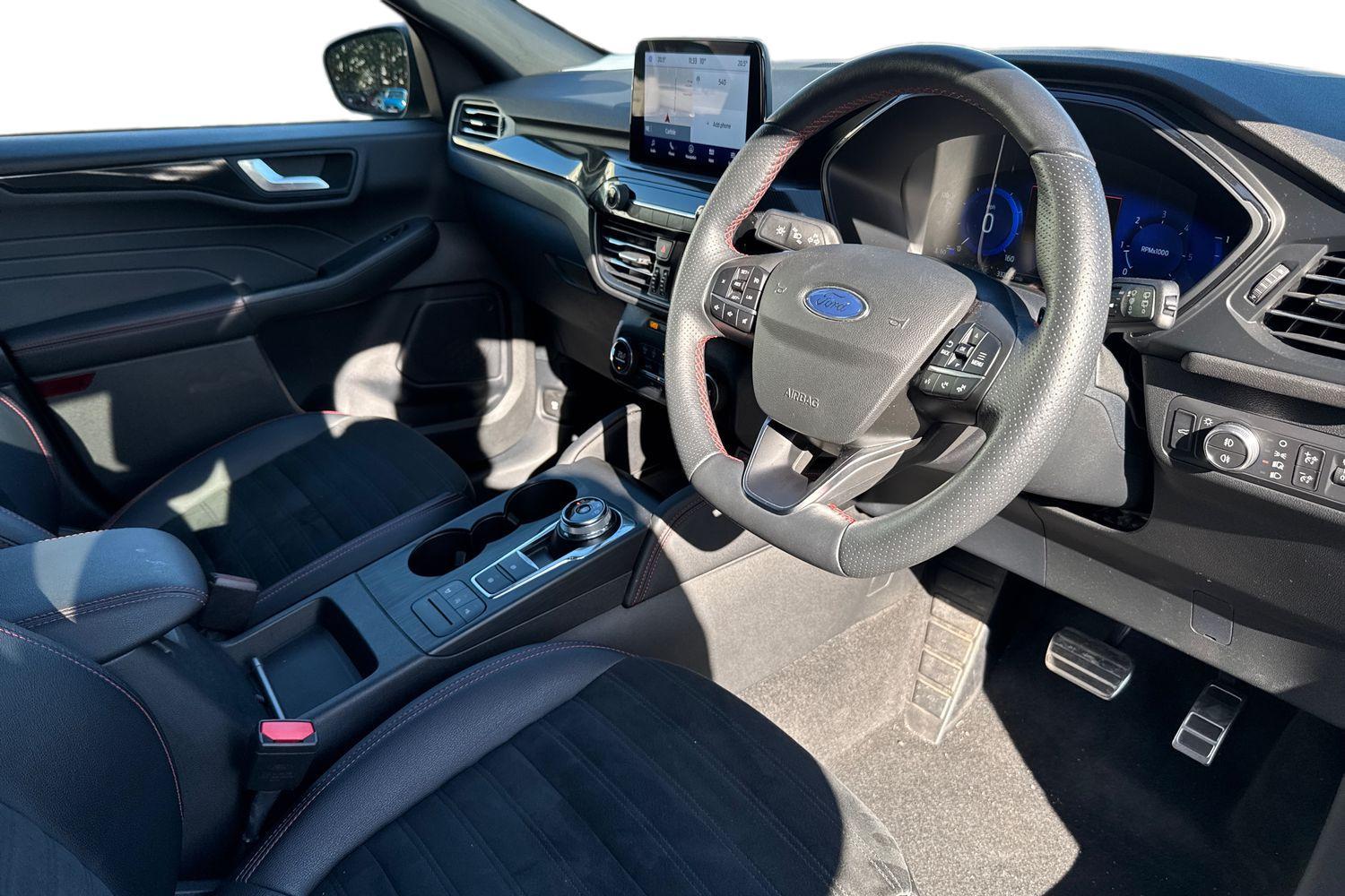 Ford KUGA Photo 8