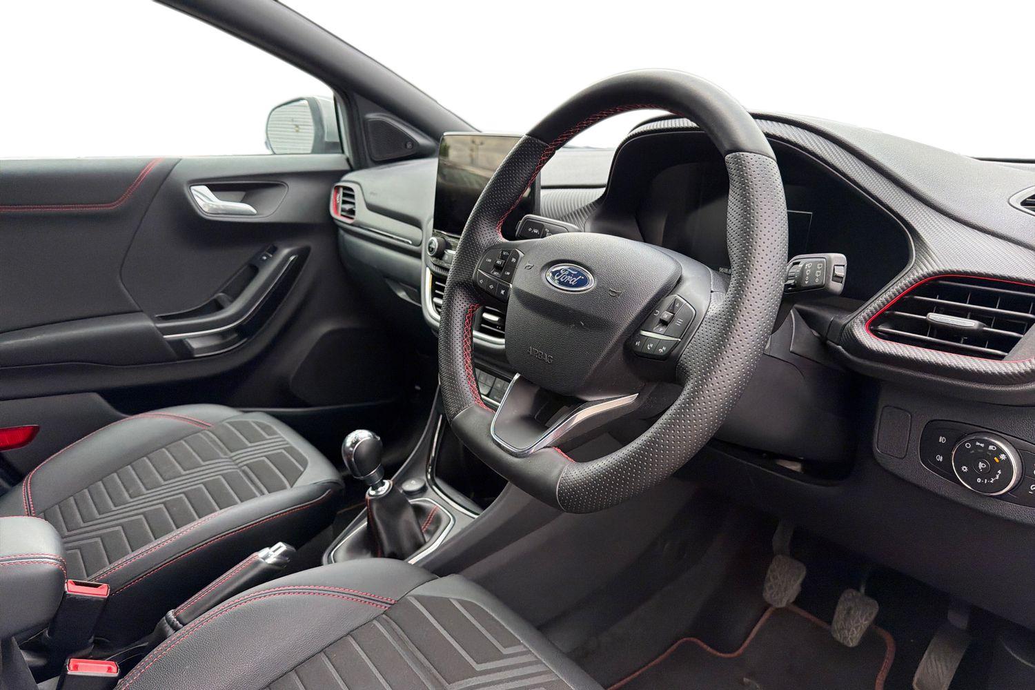 Ford PUMA Photo 8