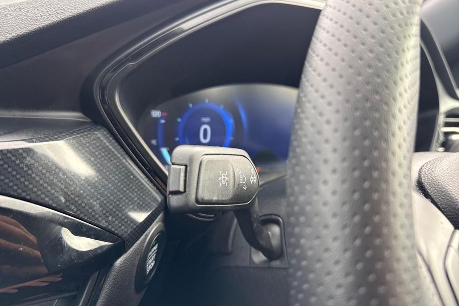 Ford KUGA Photo autoimg-e972eb8cee5257500922b95867f26d8333cdc998.jpg