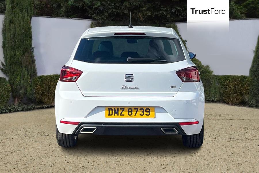 SEAT IBIZA Photo autoimg-e972f8d19e35e9258d5a26a475c4852307385ace.jpg