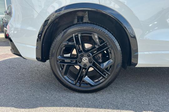 Volkswagen Tiguan Photo autoimg-e9752aab30e192ec1ccad7f91110ac542aa0c0c9.jpg