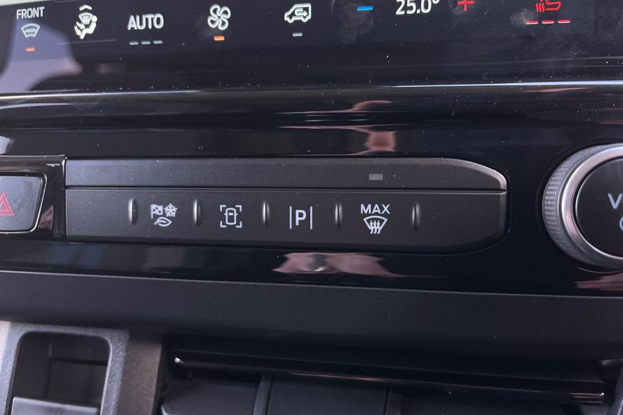 Ford TRANSIT CUSTOM Photo autoimg-e97539f1ab28a89b2d5a0bc4fe2a1515984a045d.jpg
