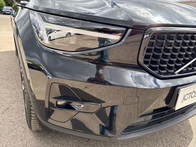 VOLVO Xc40 Photo 19