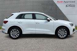 AUDI Q3 Photo 4