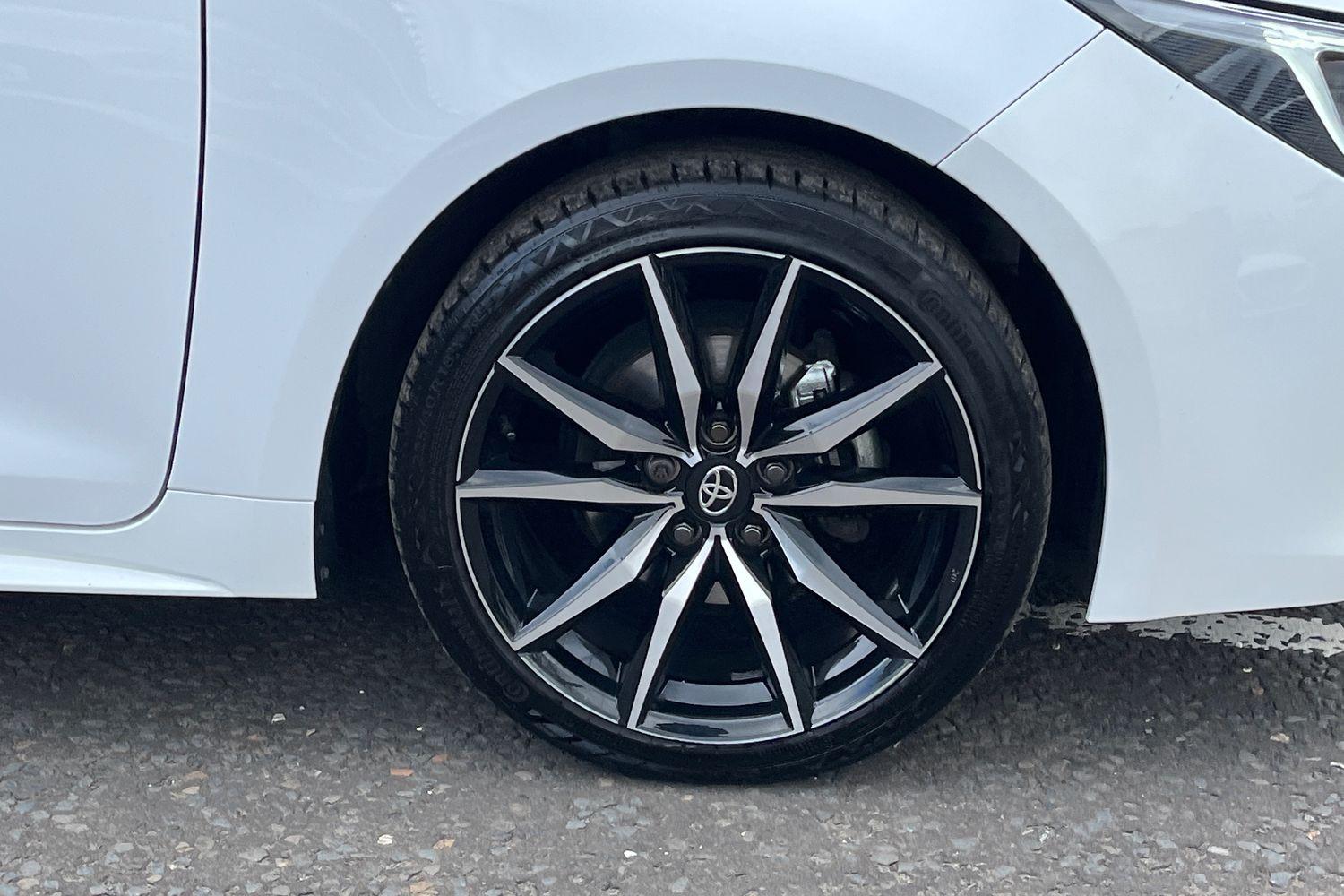 Toyota Corolla Photo 7