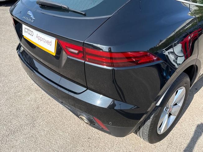 JAGUAR E-Pace Photo 23