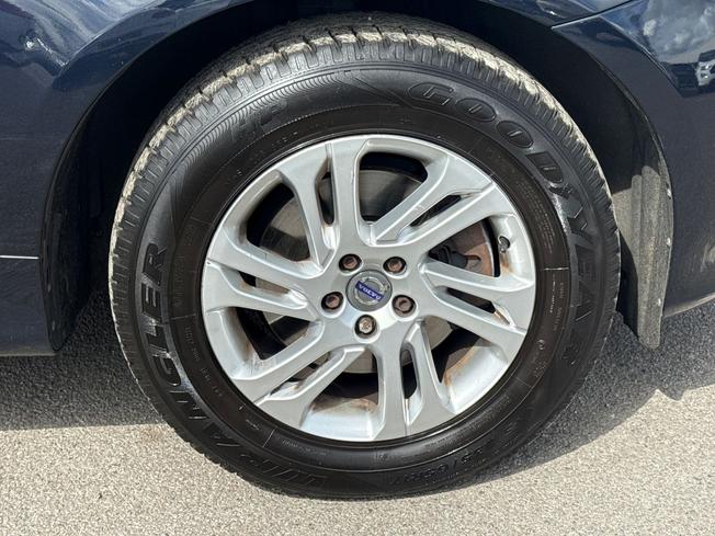 Volvo XC60 Photo 5