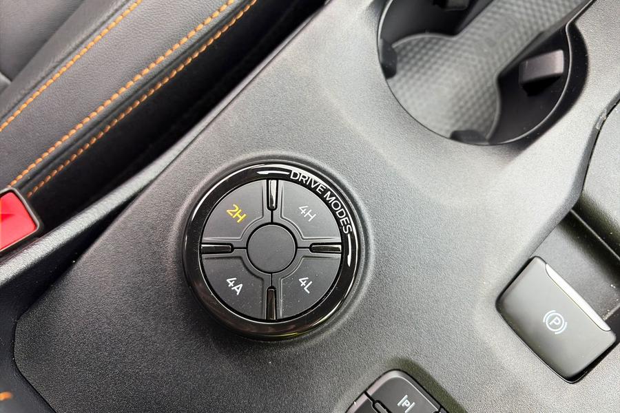 Ford RANGER Photo autoimg-e9a4589dc57a0ec1c13af20e6727687dc4386e71.jpg