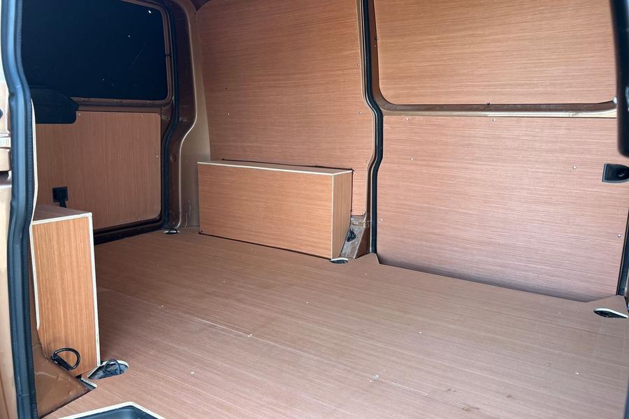 Volkswagen TRANSPORTER Photo autoimg-e9a878626a8a57ca8d65cd296d223b181af6a50c.jpg