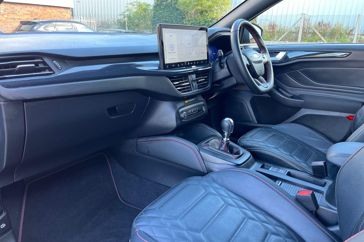 Ford Focus Photo 17
