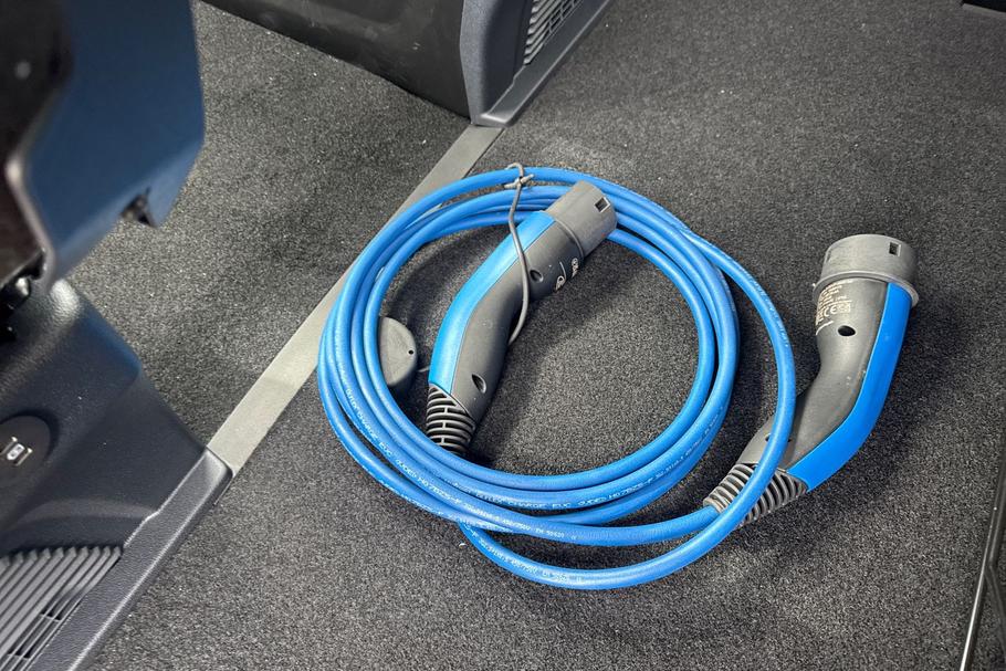 Used FORD TRANSIT CUSTOM WR75DWL 15