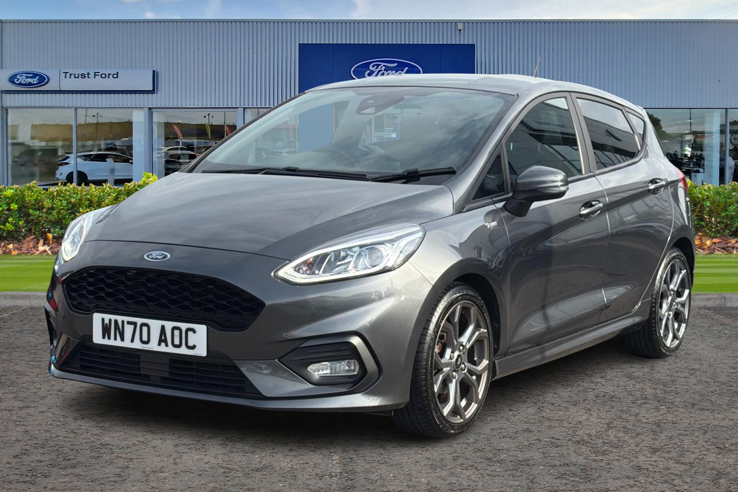 Ford FIESTA Photo 4