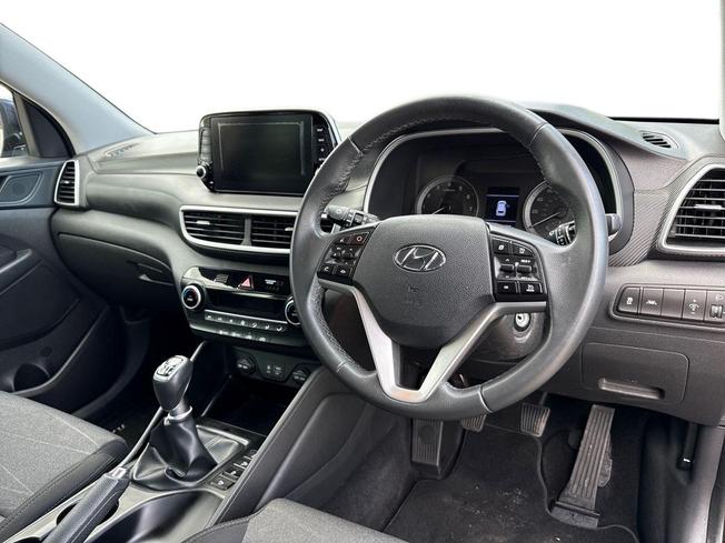HYUNDAI Tucson Photo 6