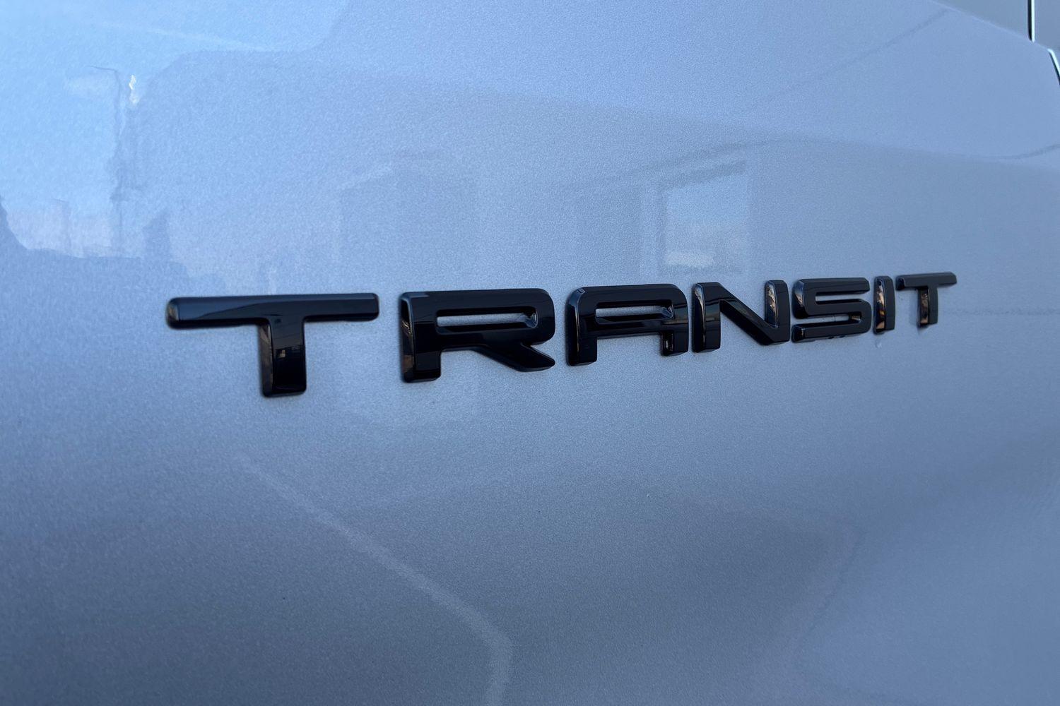 Ford TRANSIT Photo 19