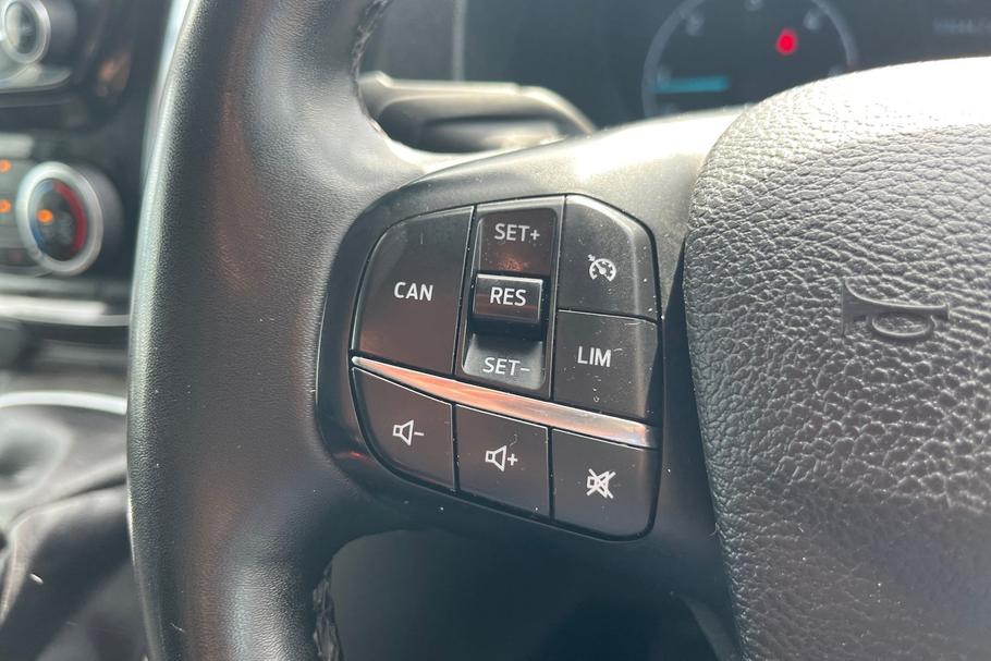 Used Ford TRANSIT CUSTOM VRZ1851 23