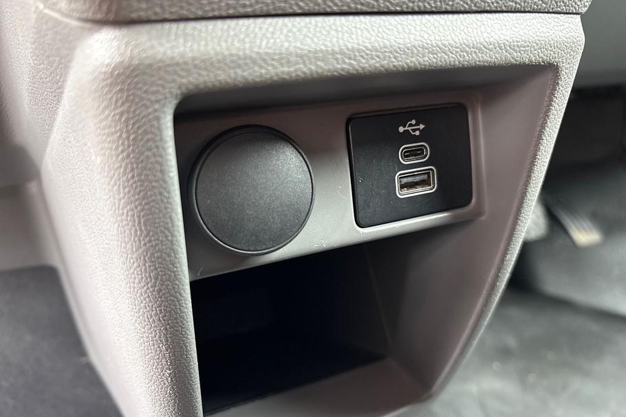 Used Ford Transit Custom LB24VNM 24