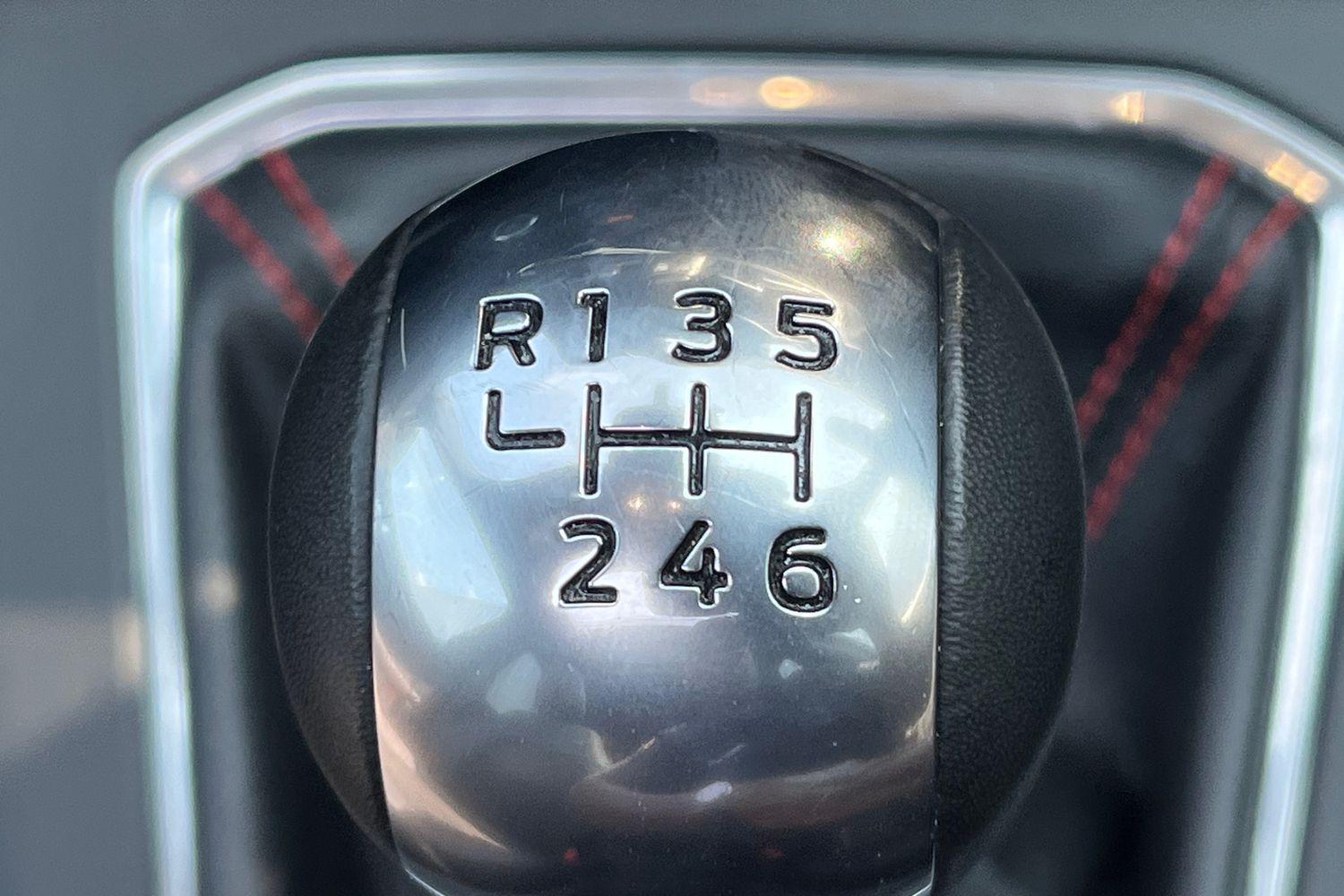 Ford Kuga Photo 25