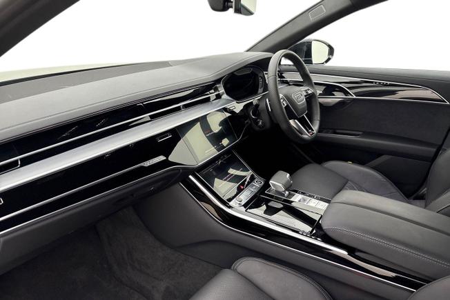Audi A8 Photo 2
