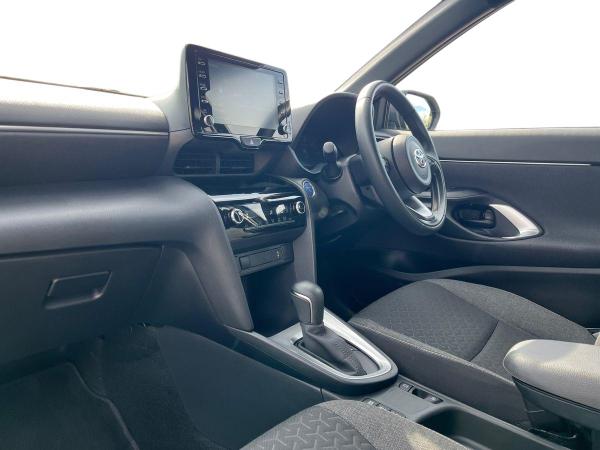 Toyota Yaris Cross Photo autoimg-e9ce7920ab367b39b682a55d7b6830e10e4b722a.jpg