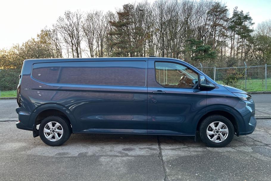 Used Ford TRANSIT CUSTOM 23