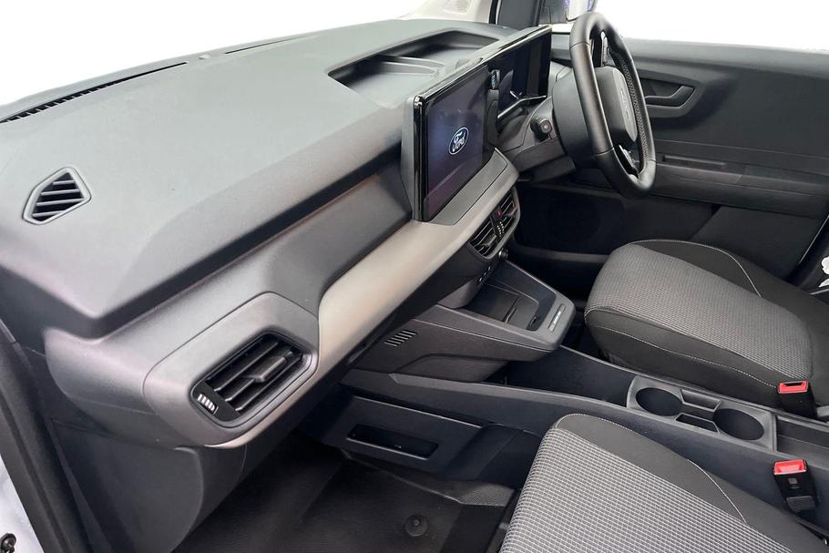 Used Ford TRANSIT COURIER LO25TZX 3