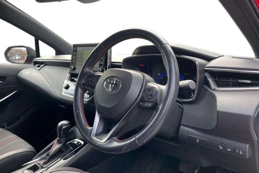 Toyota COROLLA Photo autoimg-e9d627af4773225af2bf035b900247bdc1f41e40.jpg