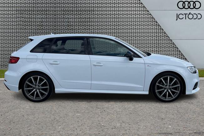 Audi A3 Photo 4