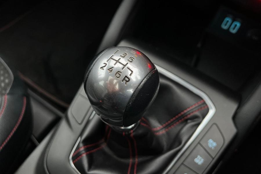 Ford Focus Photo autoimg-e9da2473375fbfc293436f8d9ba8f30d4f961117.jpg