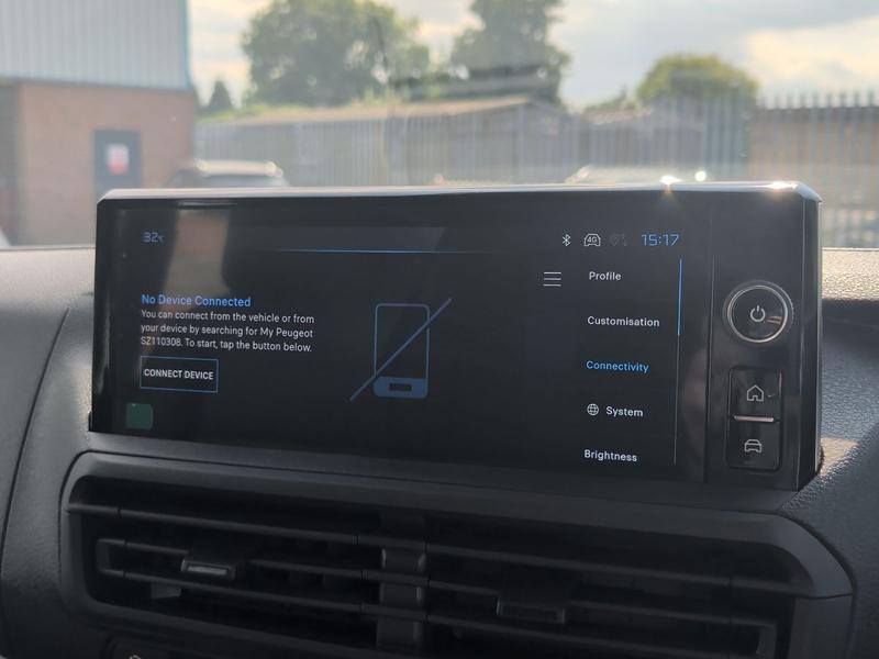Used Peugeot Expert NX26XGZ 19