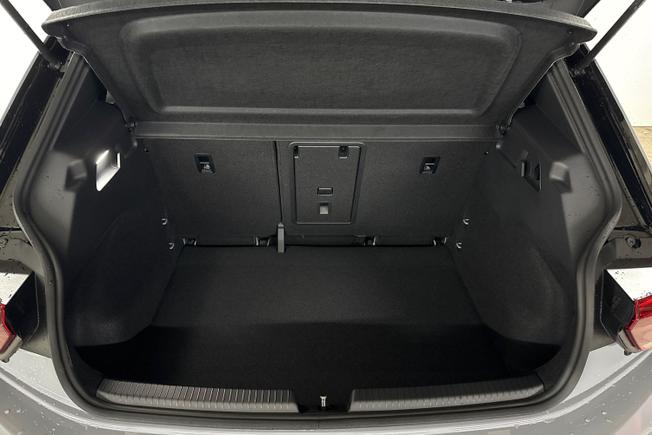 VOLKSWAGEN ID.3 Photo 12