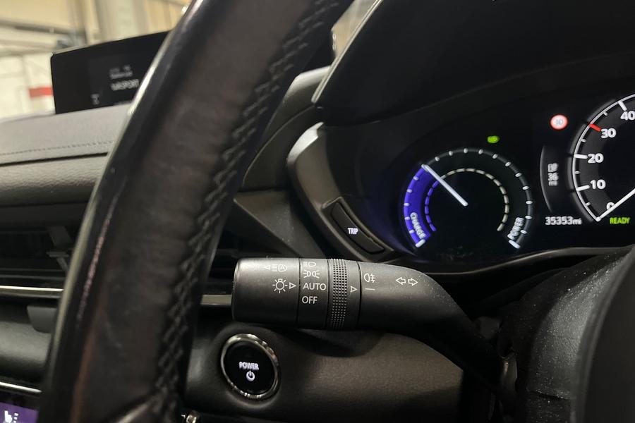 Mazda MX-30 Photo autoimg-e9e35359fb511a3a5ccdcc28fb9b4d825542f50d.jpg