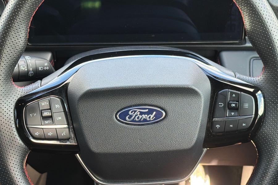 Ford PUMA Photo autoimg-e9e65c3fa0e22d820397465c5a313e23720d93a3.jpg