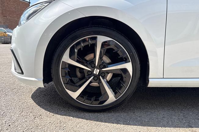 SEAT Ibiza Photo 26