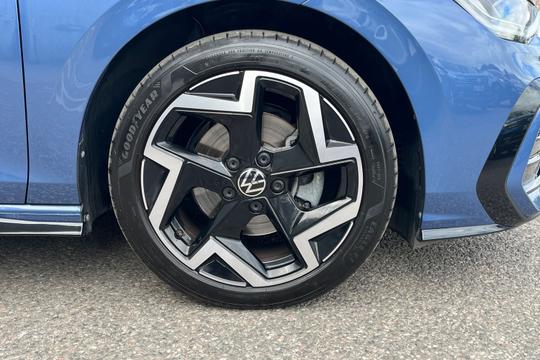Volkswagen Golf Photo autoimg-e9f1815687d2ab0539c29ab26dc7e73f8b10d088.jpg