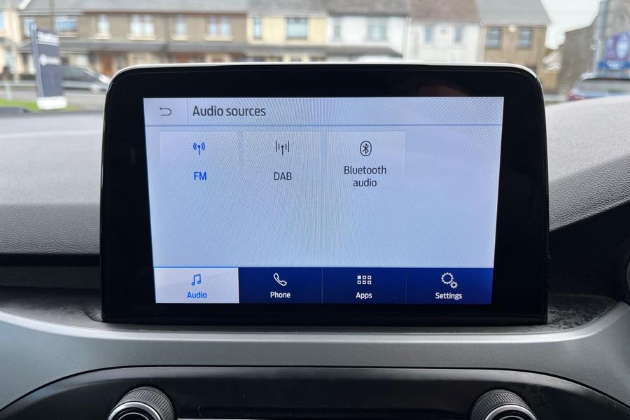 Ford FOCUS Photo autoimg-e9f38d6c9c563931227c0ac3e25c2982da5b3b14.jpg