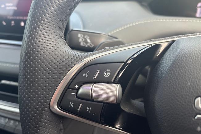 ŠKODA Enyaq Photo 26