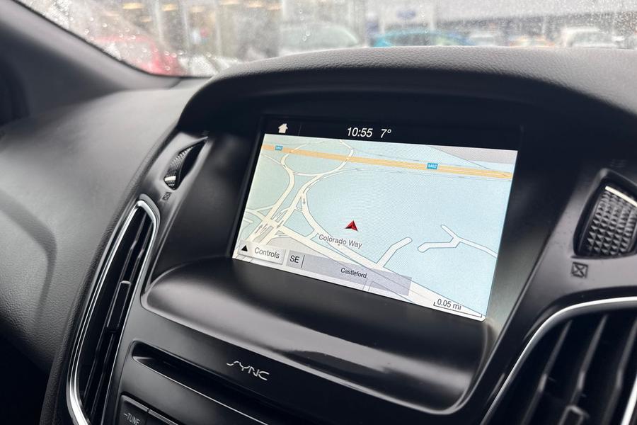 Ford Focus Photo autoimg-e9fb04696c7cdece3ee454e8515460954835c8f3.jpg