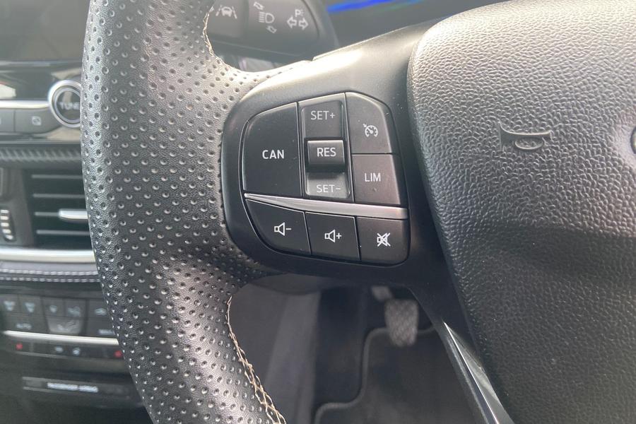 Ford PUMA Photo autoimg-e9fbf7526abef9f7e9f14f6642616ba7fa6c9fde.jpg