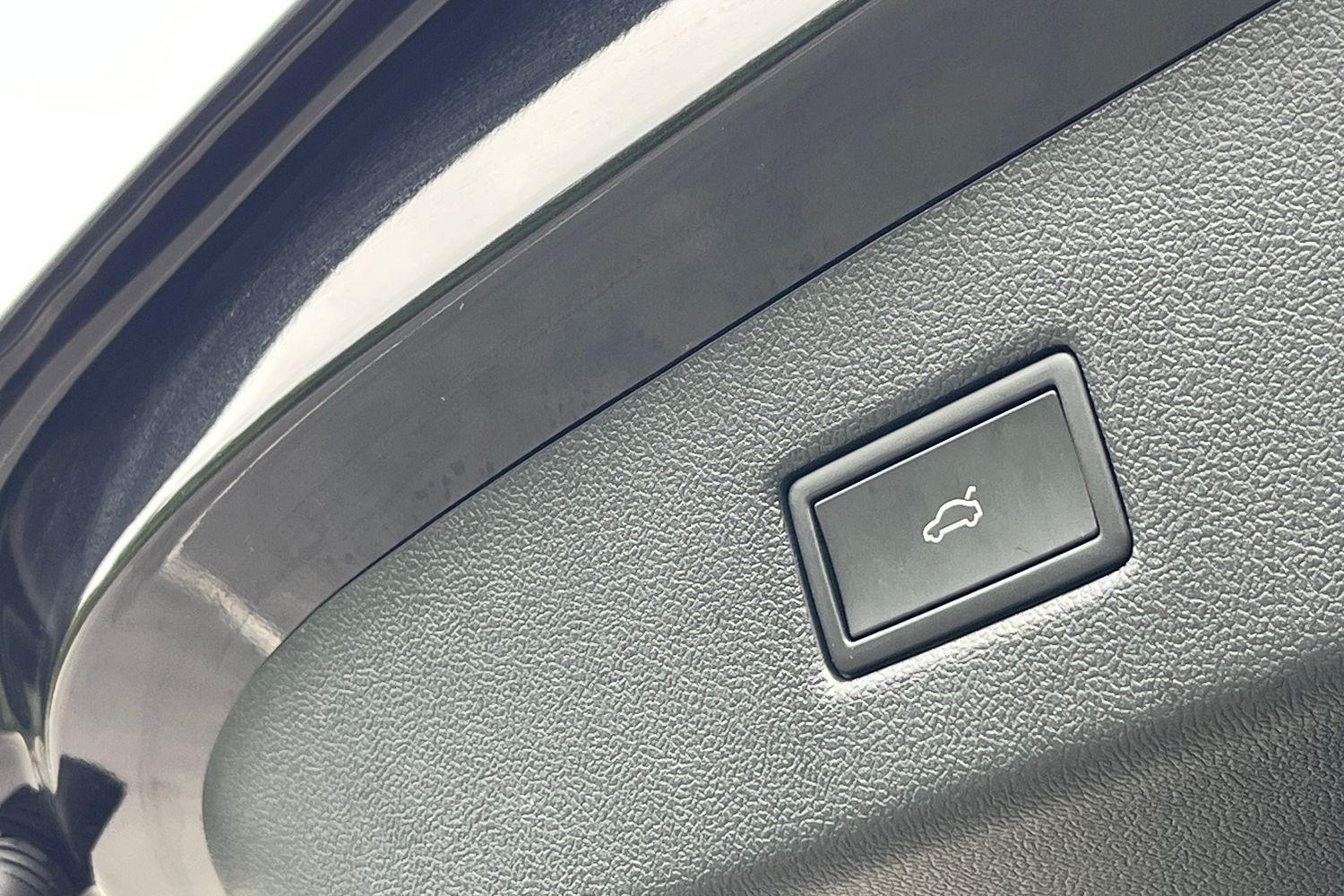 Ford Explorer Photo 33