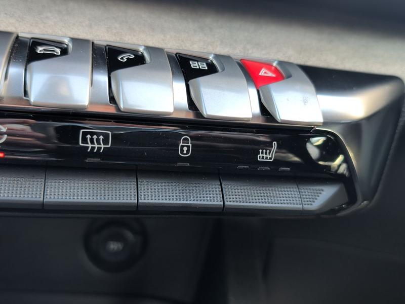 Used Peugeot 3008 EJ23VAX 43