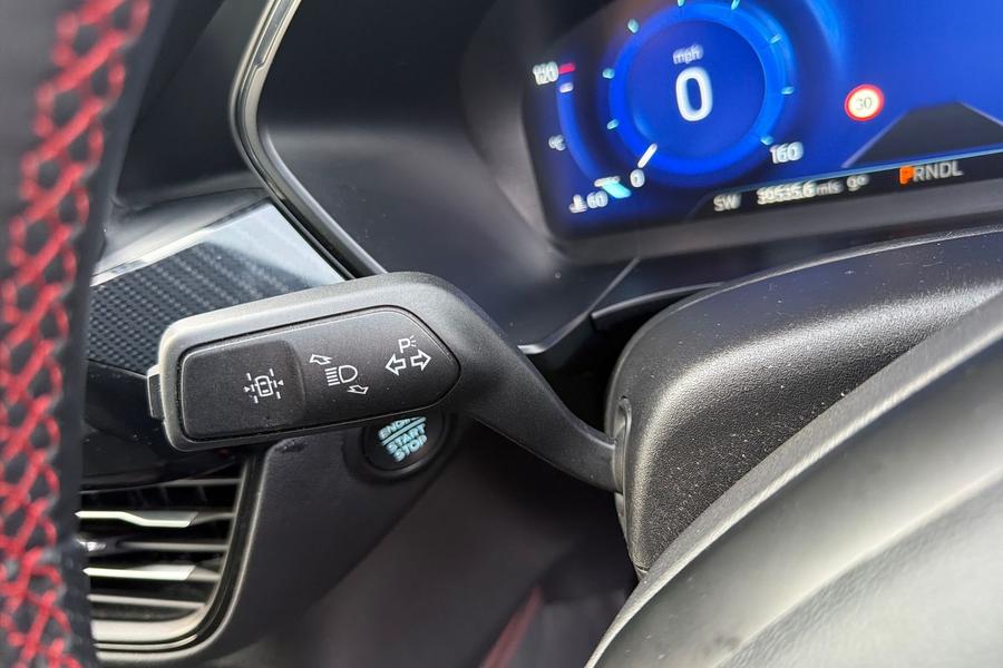 Ford Kuga Photo autoimg-e9fe565ed189f121d13a0c7d05d71409e2302ac1.jpg