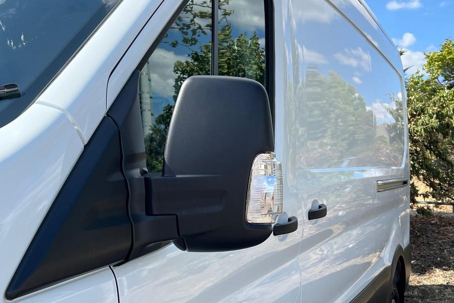 Used Ford E-TRANSIT YM74HKO 27