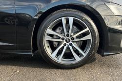 AUDI A6 Saloon Photo 5