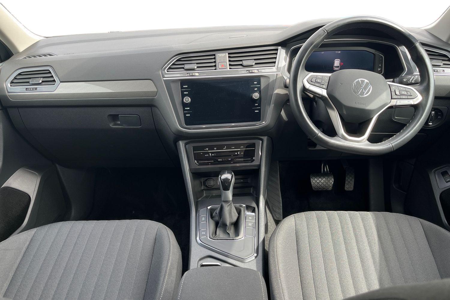 Volkswagen TIGUAN ALLSPACE Photo 9