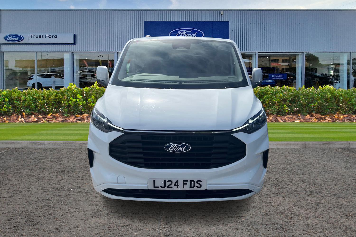 Ford TRANSIT CUSTOM Photo 9