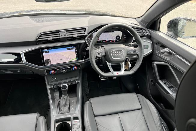 AUDI Q3 Photo 52